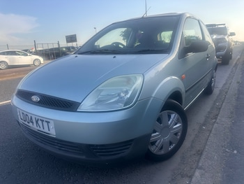 Used Ford Fiesta 2004 for sale - 78703779: Photo
