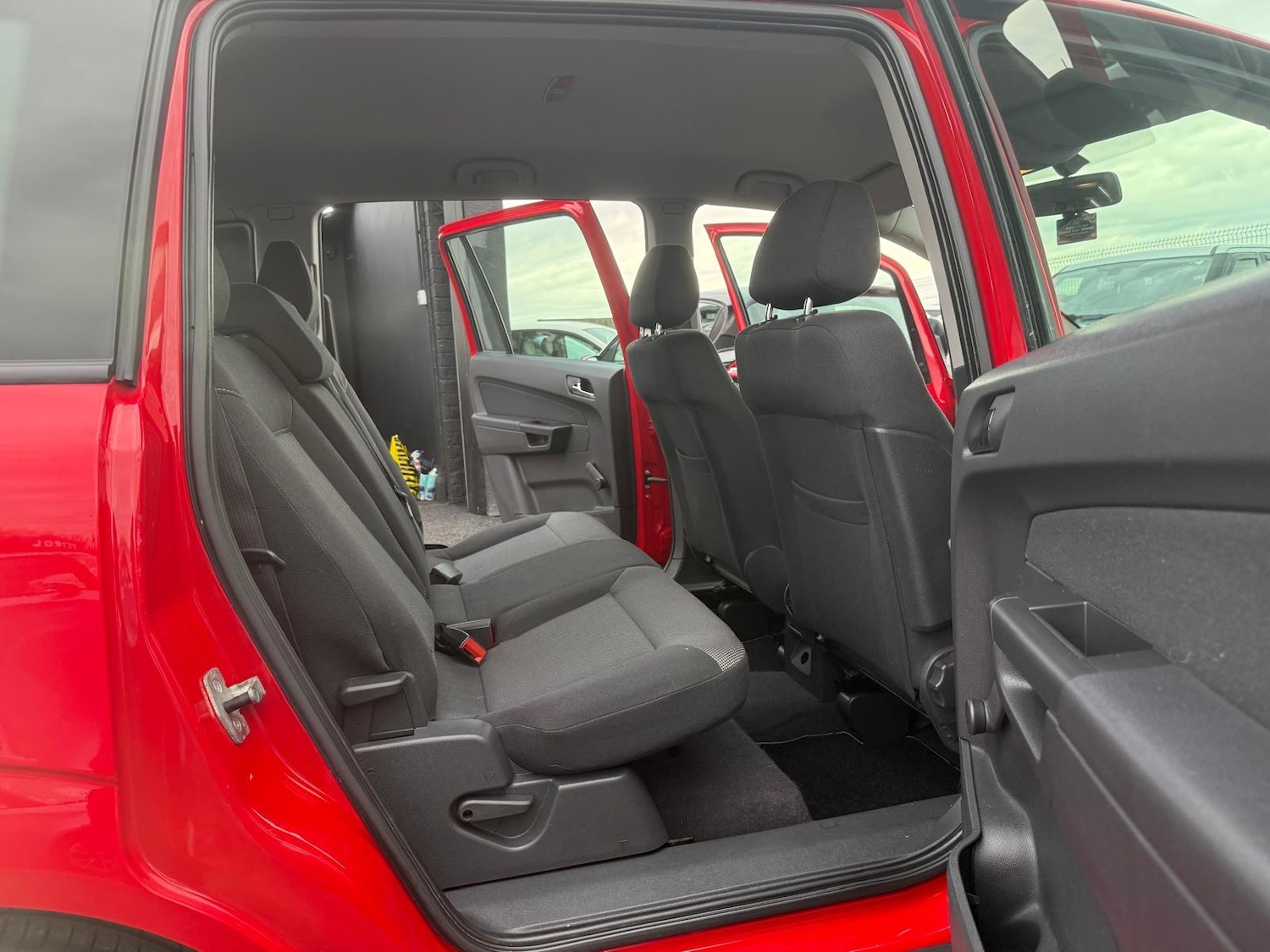 Used Vauxhall Zafira 2012 for sale - 76526115: Photo 5