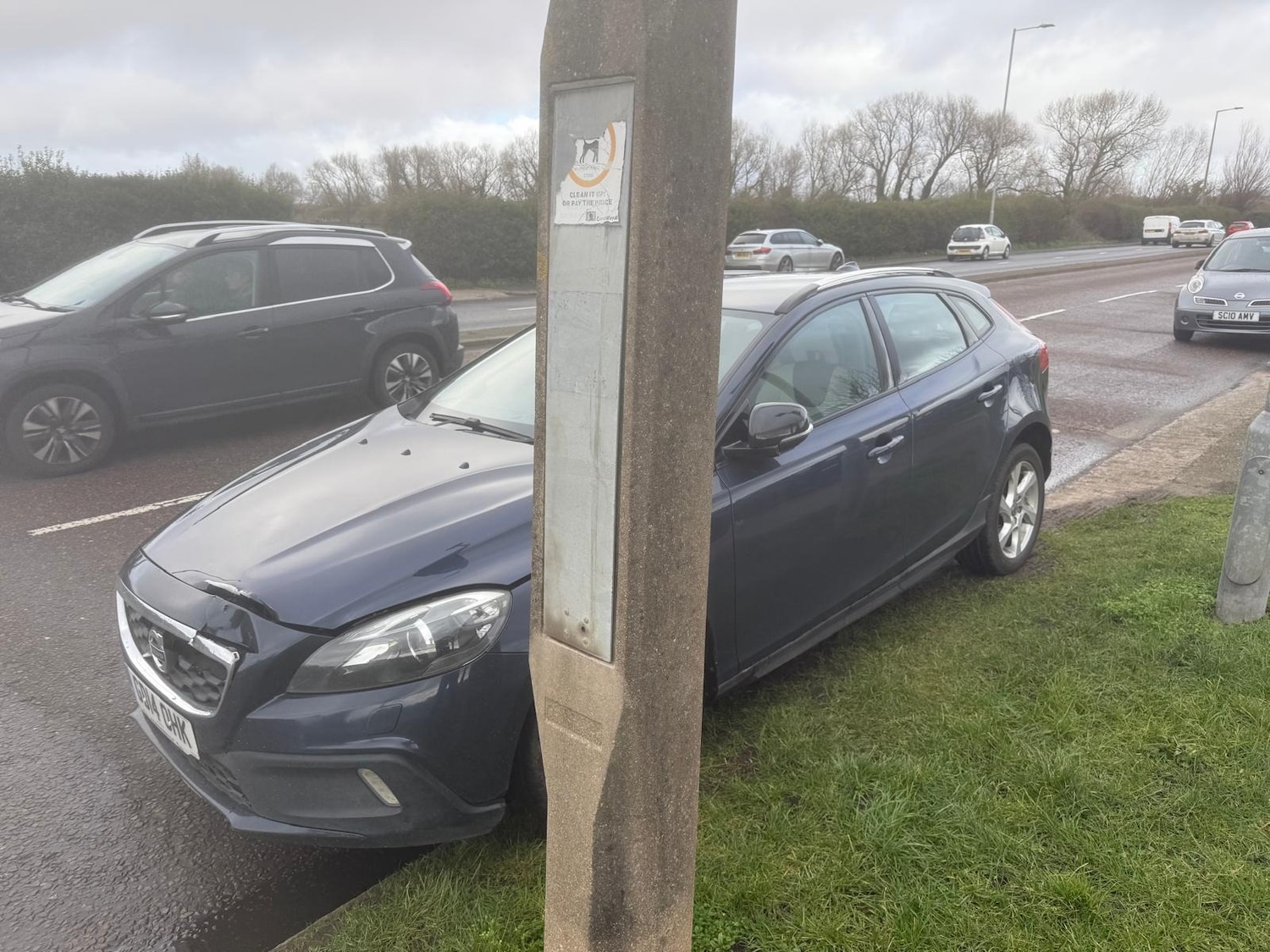 Used Volvo V40 2014 for sale - 77601998: Photo 4