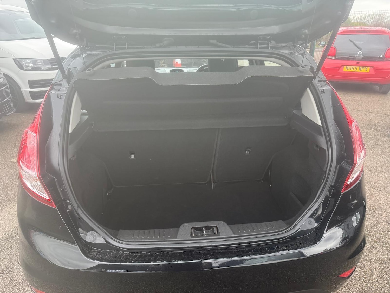 Used Ford Fiesta 2015 for sale - 77590838: Photo 24