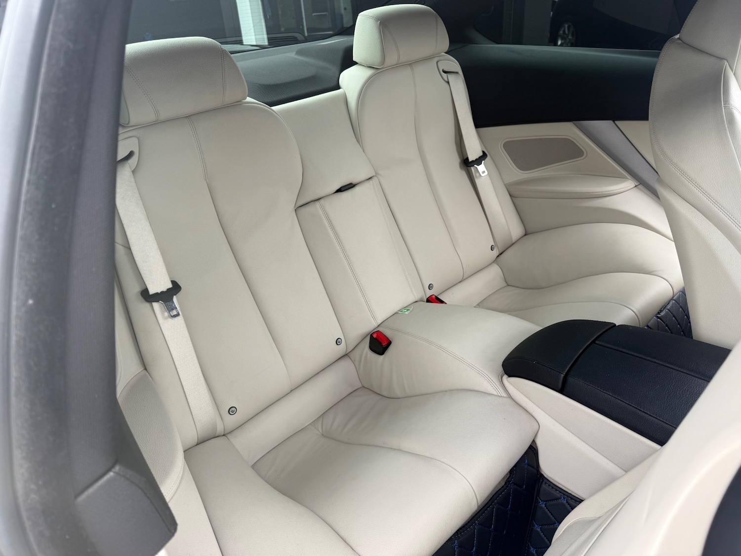 Used BMW 6 Series 2012 for sale - 76402900: Photo 25