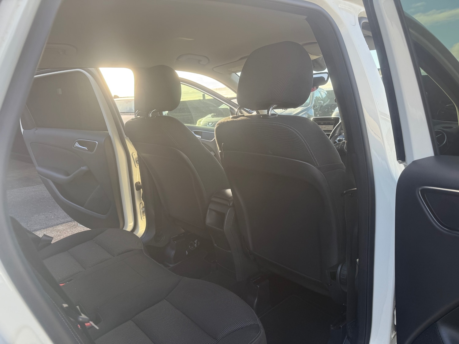 Used Mercedes-Benz B Class 2012 for sale - 76402514: Photo 9