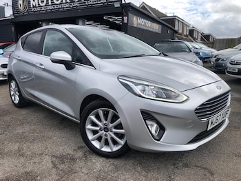 Used Ford Fiesta 2018 for sale - 77945802: Photo