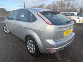 Used Ford Focus 2011 for sale - 77159990: Photo