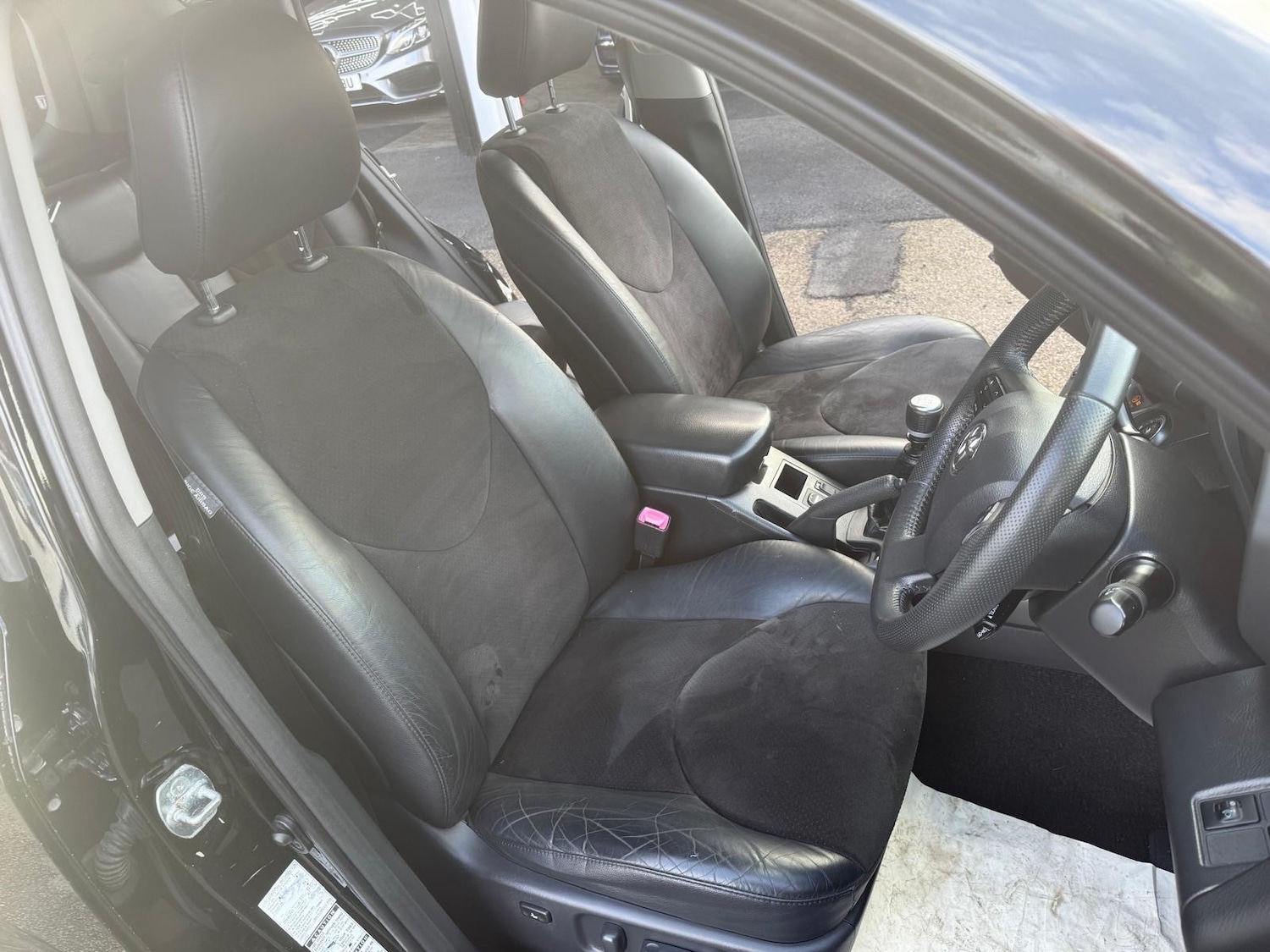 Used Toyota RAV4 2012 for sale - 76757457: Photo 10