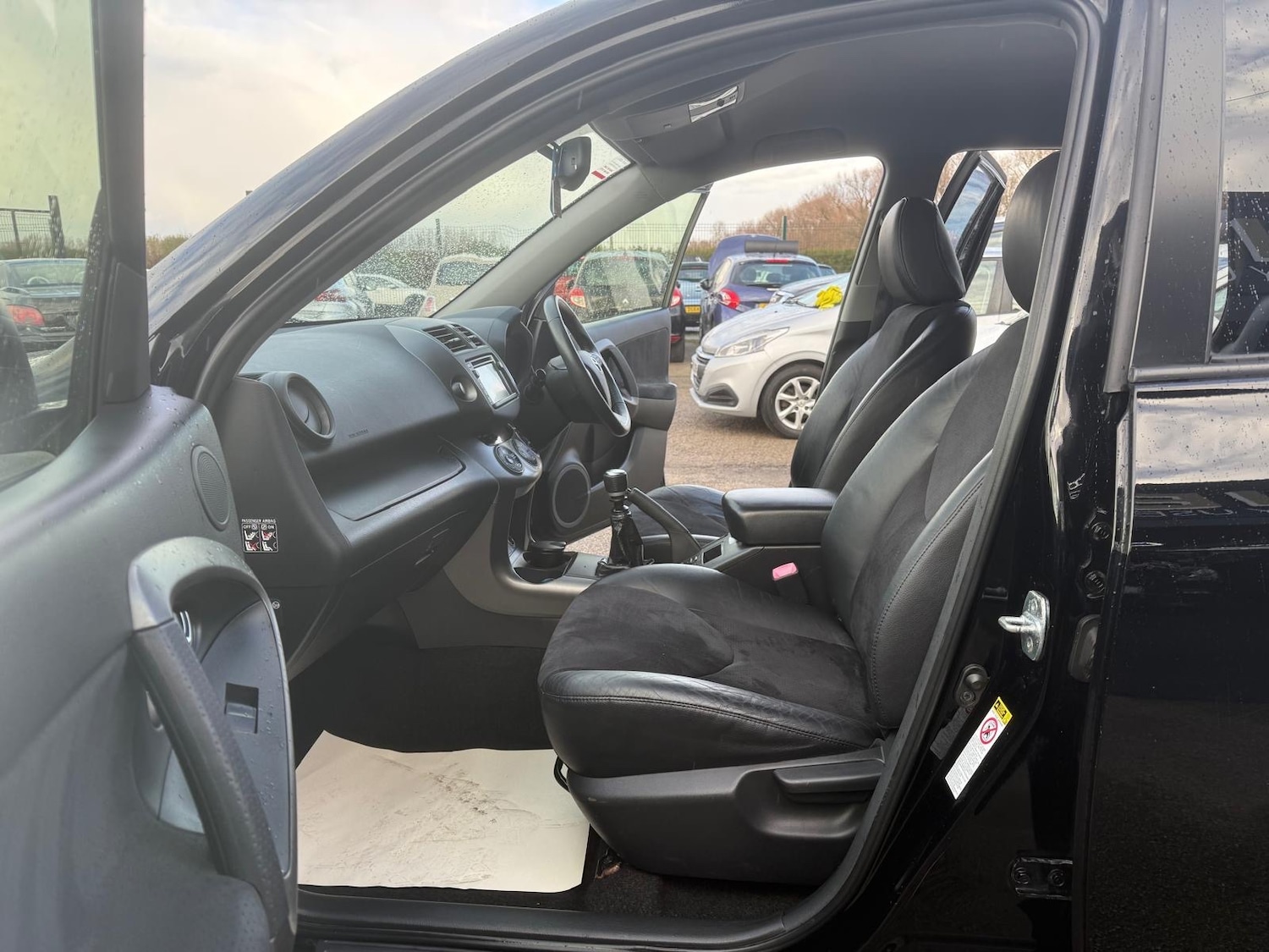 Used Toyota RAV4 2012 for sale - 76757457: Photo 17