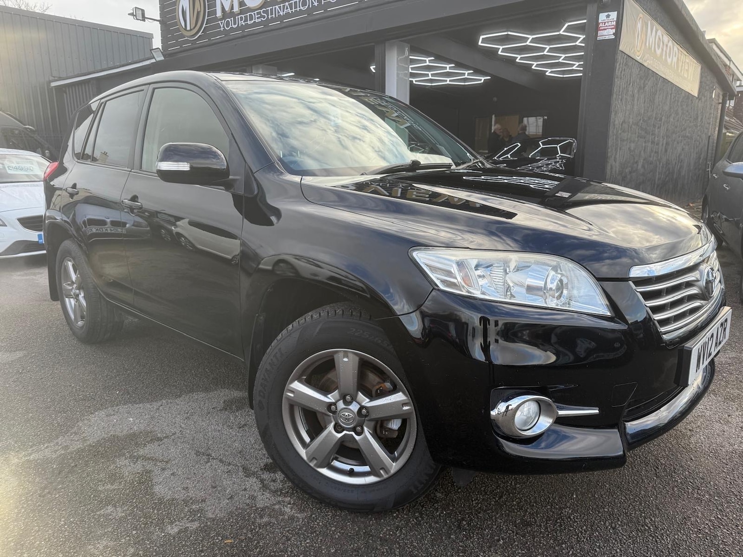 Used Toyota RAV4 2012 for sale - 76757457: Photo 2