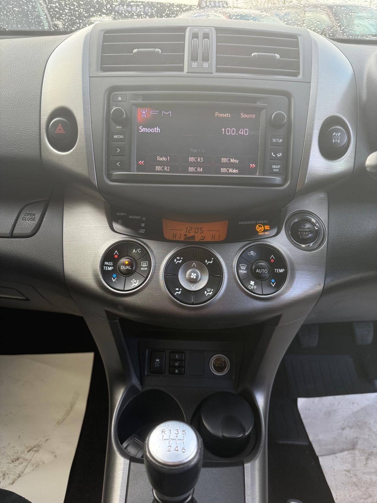 Used Toyota RAV4 2012 for sale - 76757457: Photo 29