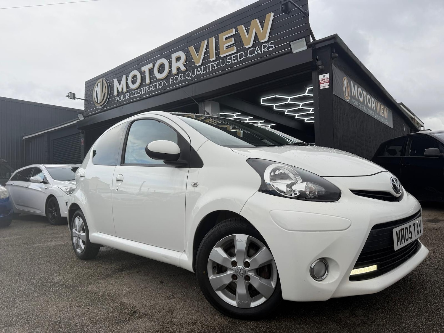 Used Toyota AYGO 2012 for sale - 76402747: Photo 1
