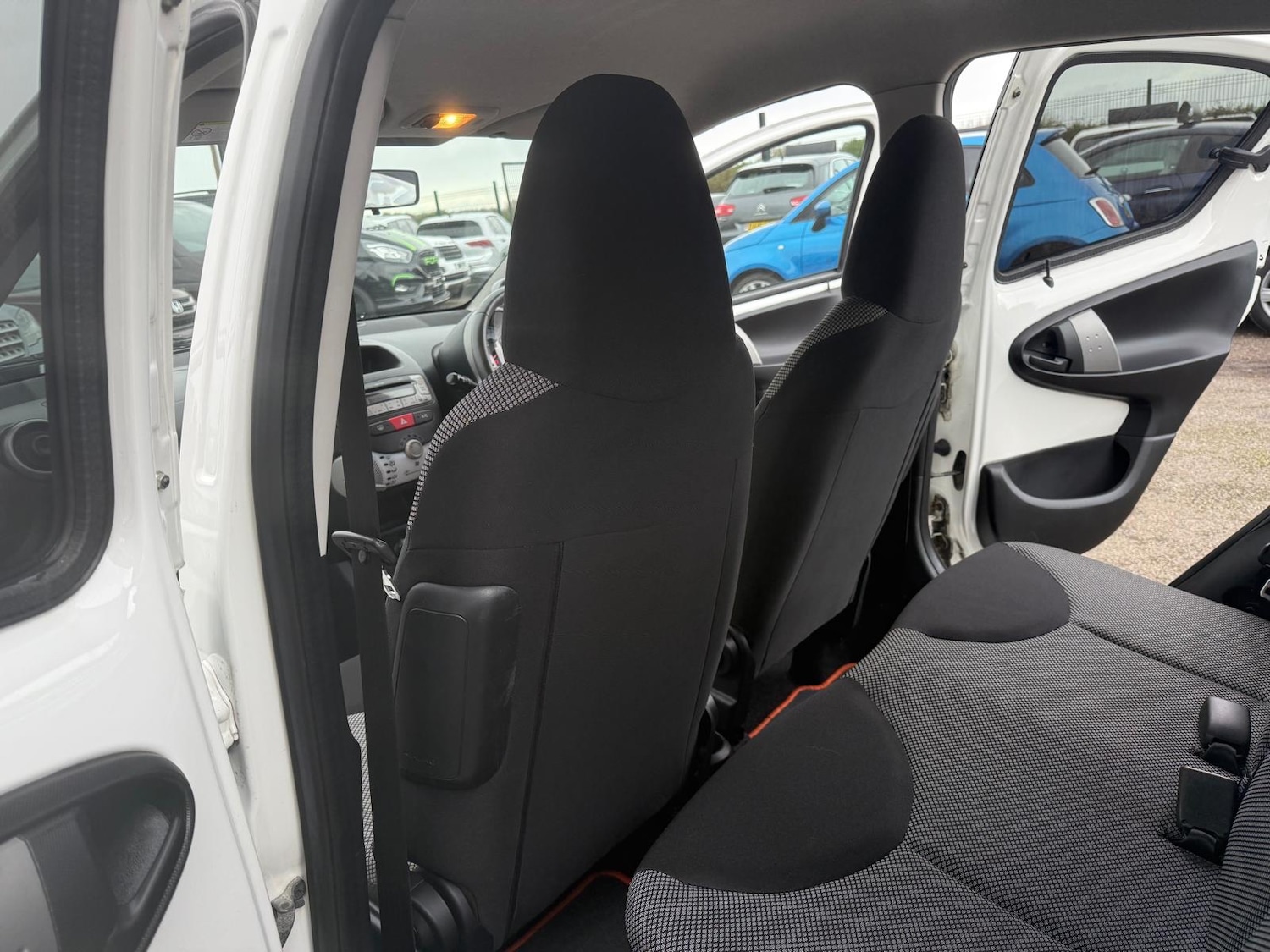 Used Toyota AYGO 2012 for sale - 76402747: Photo 16