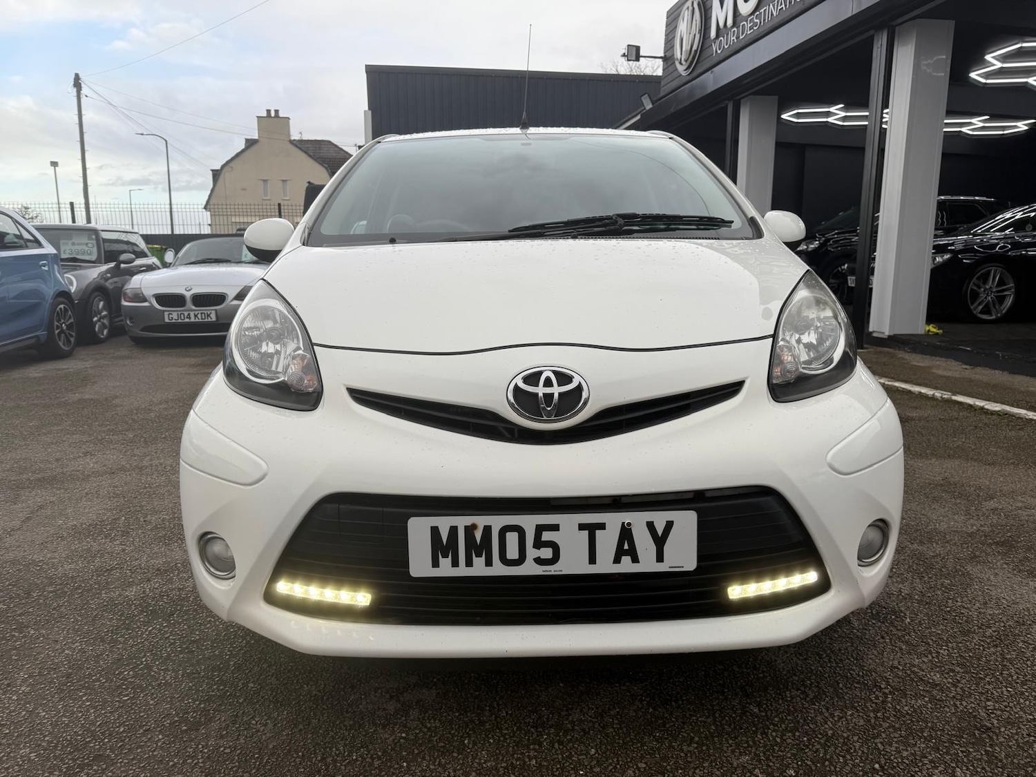 Used Toyota AYGO 2012 for sale - 76402747: Photo 2