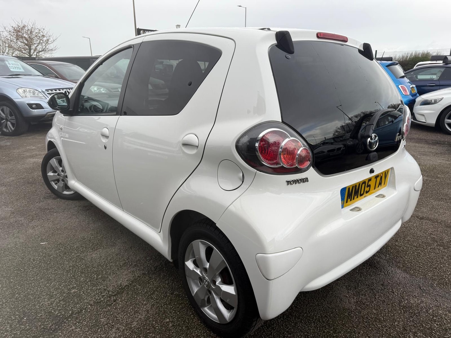 Used Toyota AYGO 2012 for sale - 76402747: Photo 24