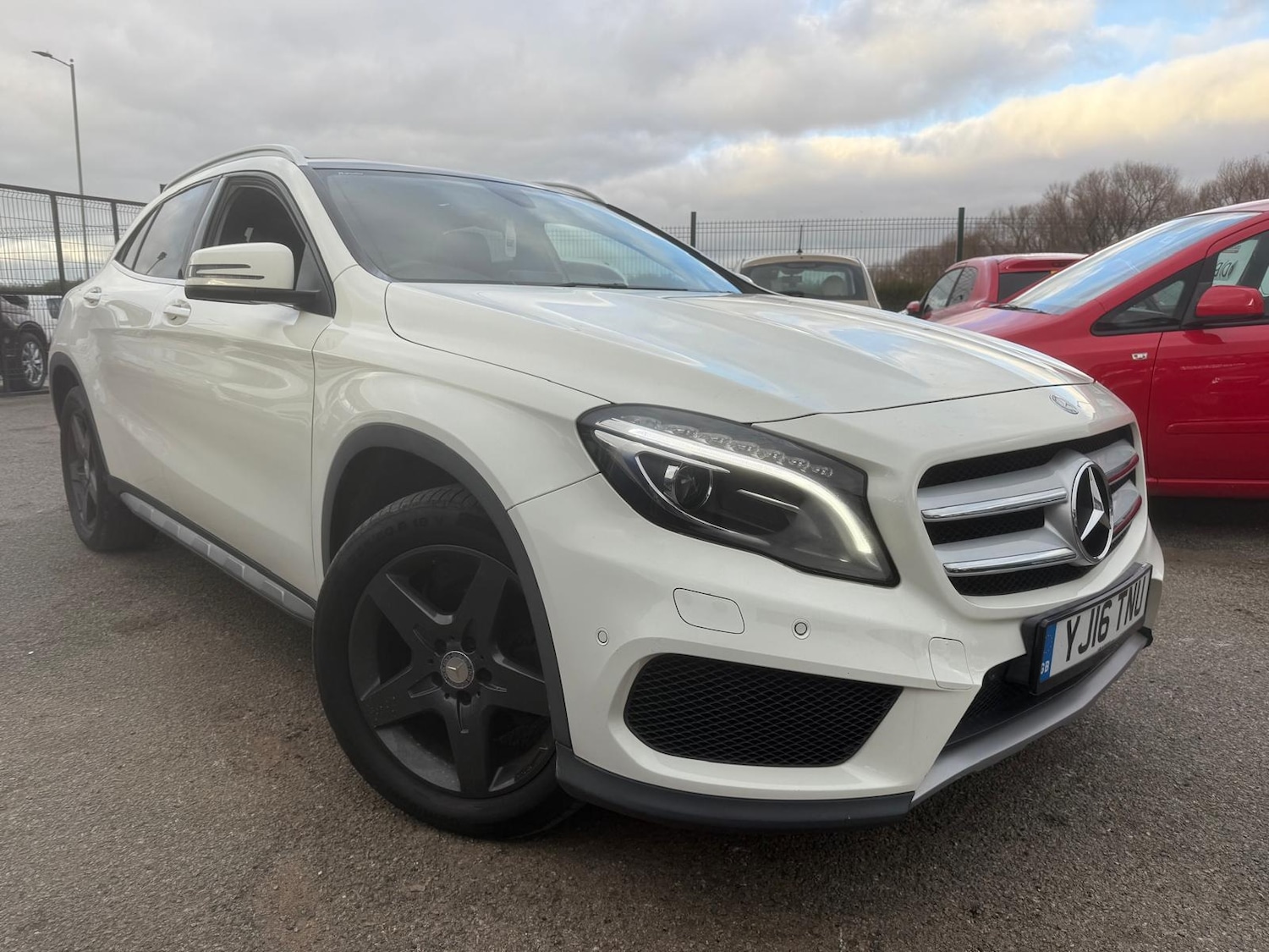 Used Mercedes-Benz GLA 2016 for sale - 77104609: Photo 1