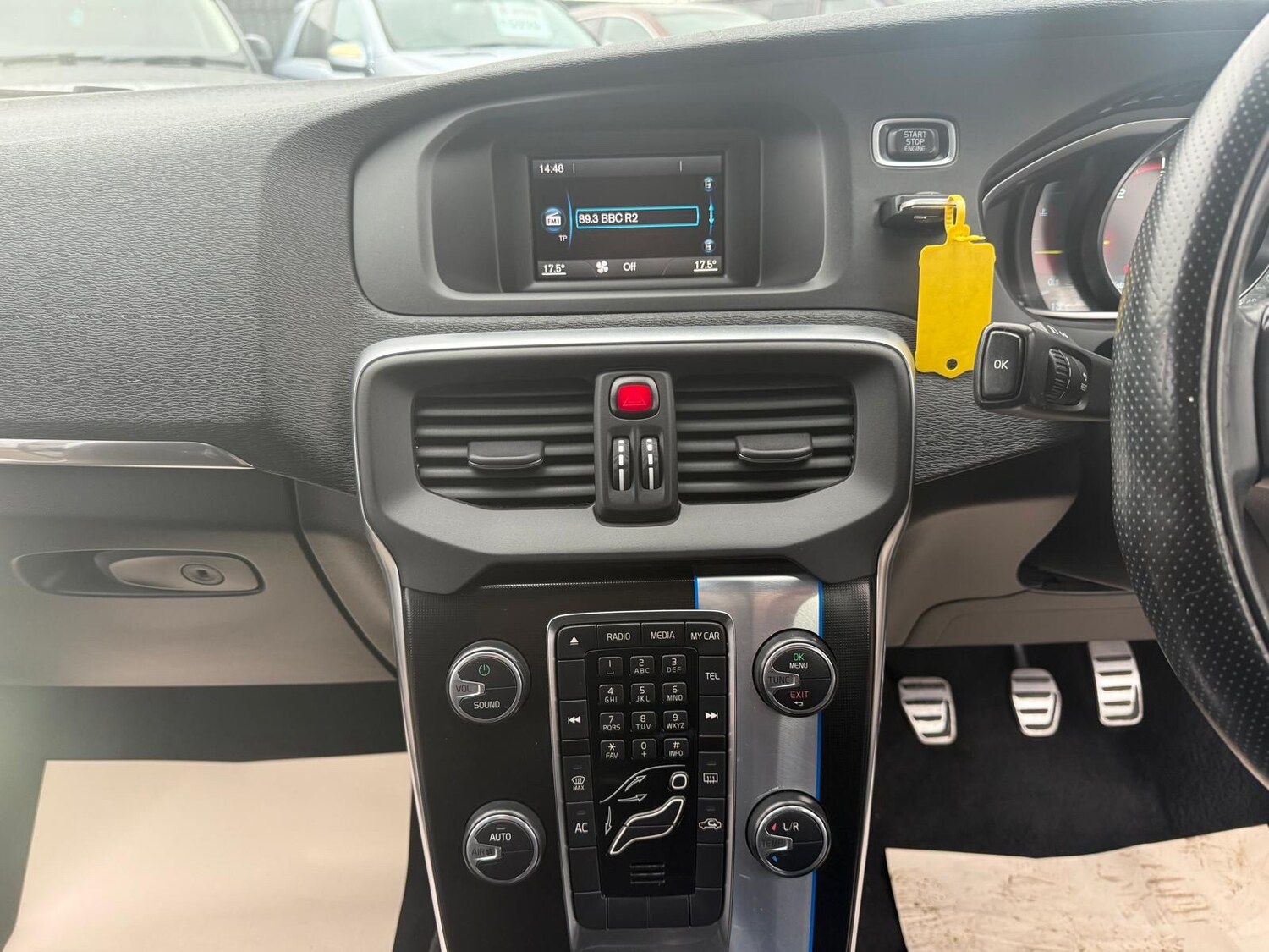 Used Volvo V40 2013 for sale - 76402669: Photo 23