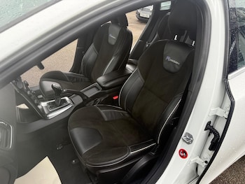 Used Volvo V40 2013 for sale - 76402669: Photo