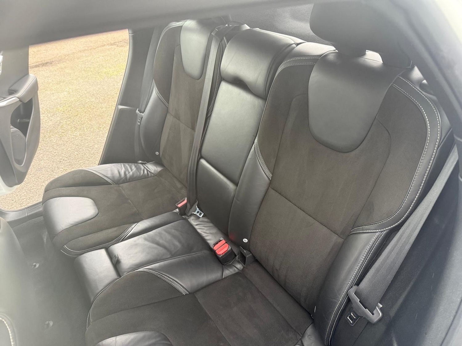 Used Volvo V40 2013 for sale - 76402669: Photo 5