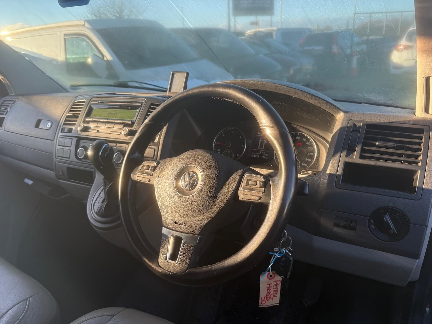 Used Volkswagen Transporter 2010 for sale - 77104713: Photo 6