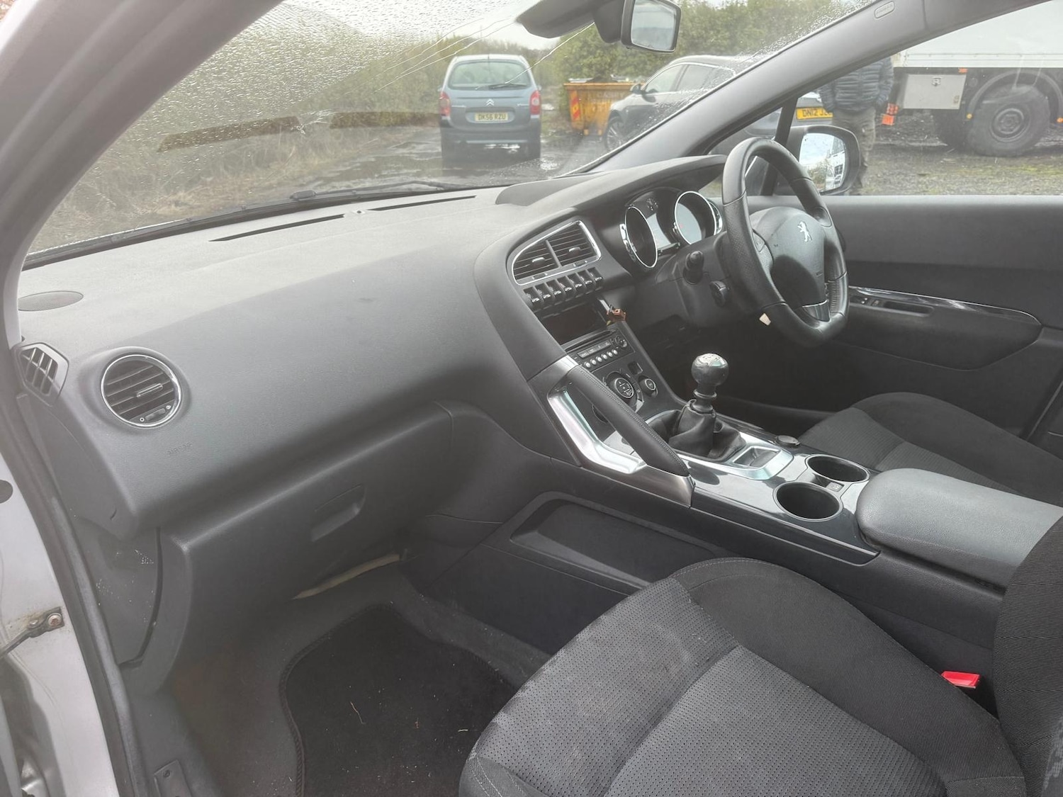 Used Peugeot 3008 2010 for sale - 77149247: Photo 9