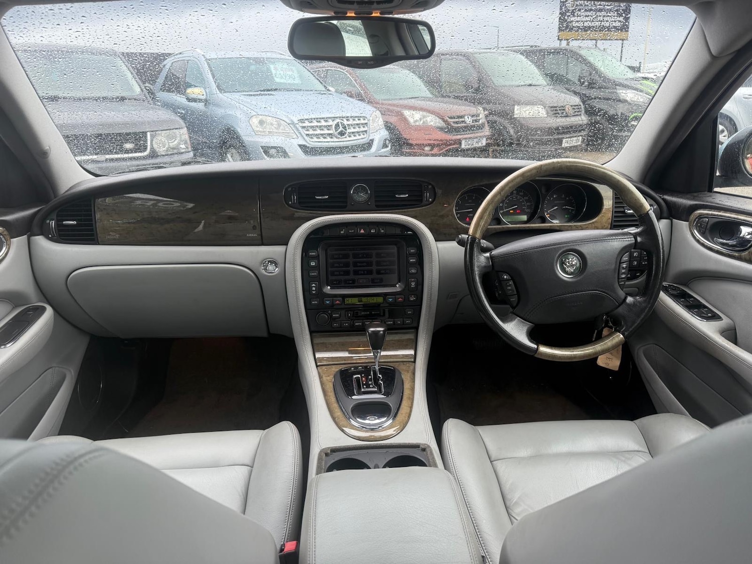 Used Jaguar XJ 2003 for sale - 76402895: Photo 12