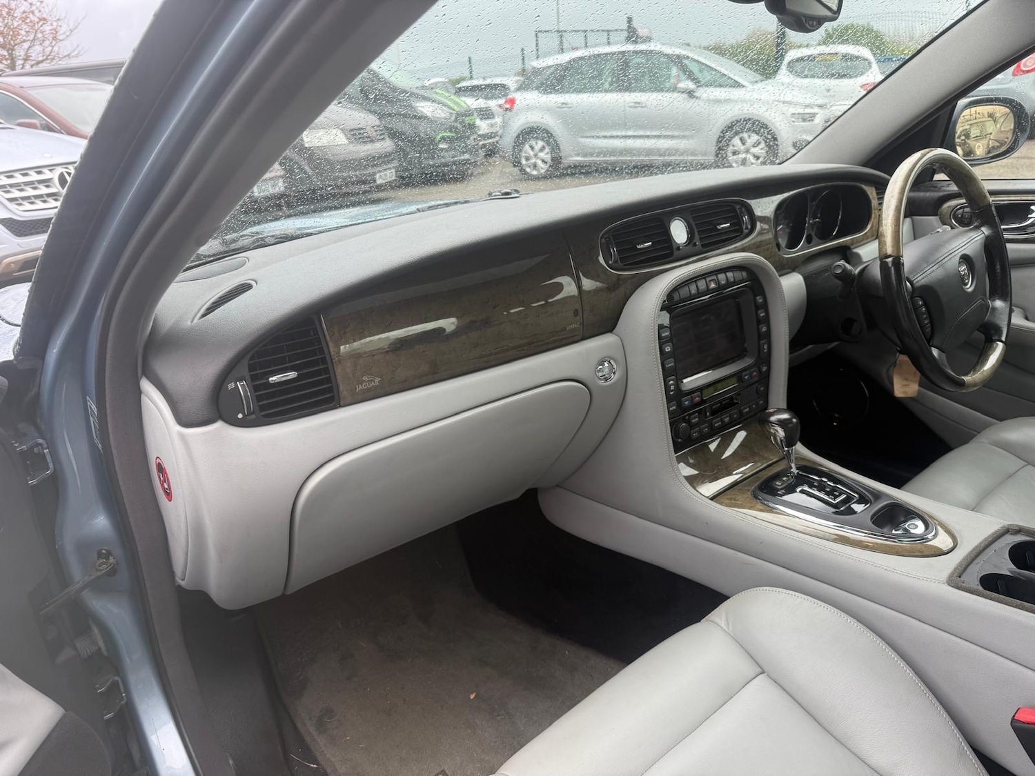 Used Jaguar XJ 2003 for sale - 76402895: Photo 15