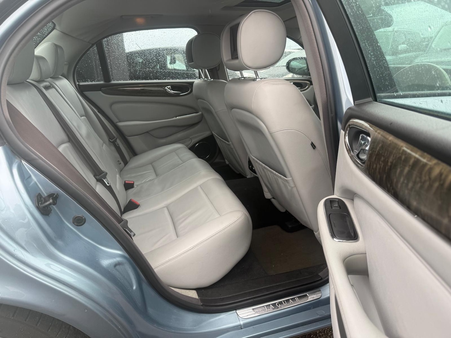 Used Jaguar XJ 2003 for sale - 76402895: Photo 19