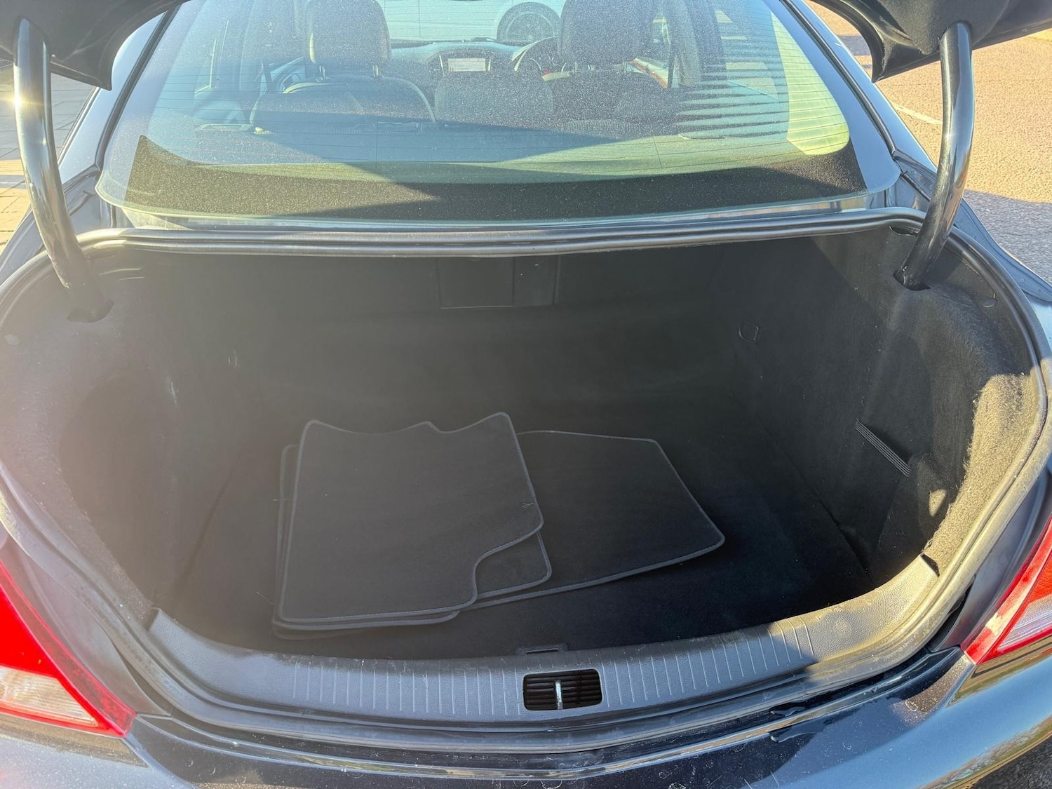 Used Vauxhall Insignia 2012 for sale - 77104743: Photo 10