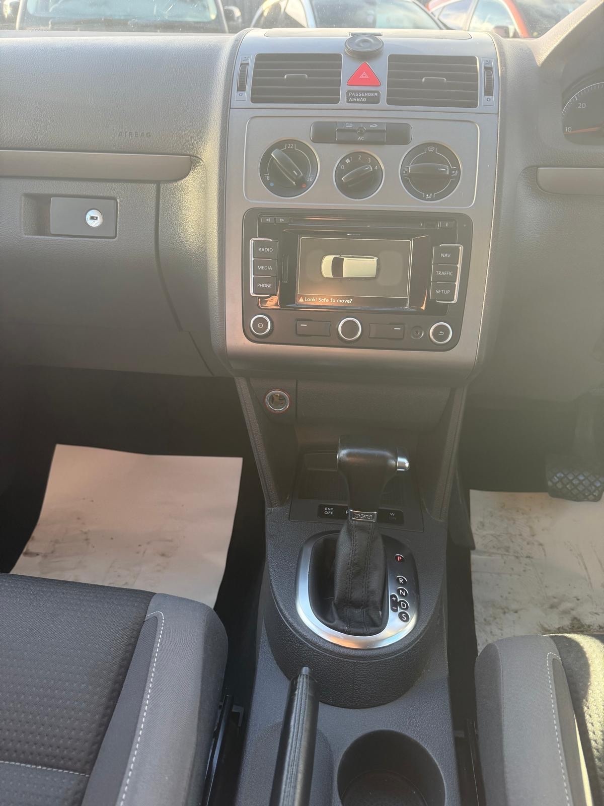 Used Volkswagen Touran 2010 for sale - 77090183: Photo 17