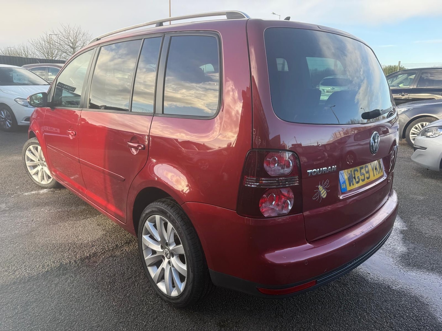 Used Volkswagen Touran 2010 for sale - 77090183: Photo 5