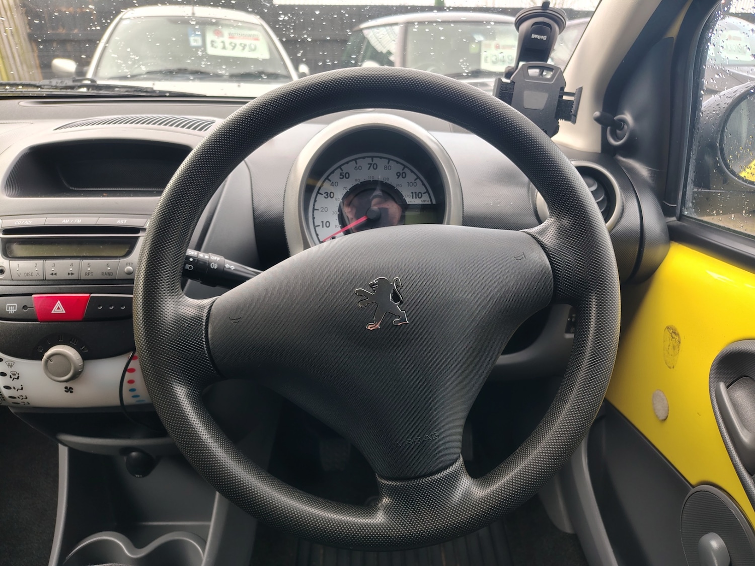 Used Peugeot 107 2011 for sale - 77601989: Photo 5