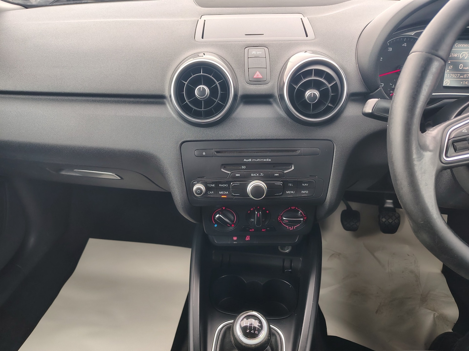 Used Audi A1 2013 for sale - 77663752: Photo 10