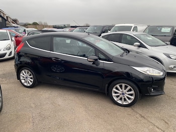 Used Ford Fiesta 2017 for sale - 77208463: Photo