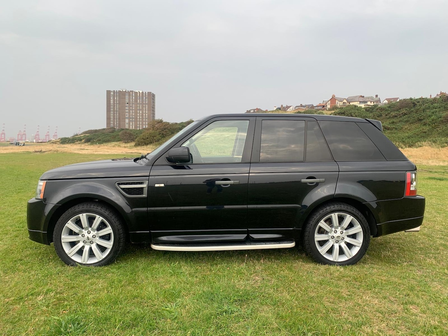 Used Land Rover Range Rover Sport 2011 for sale - 76402523: Photo 3