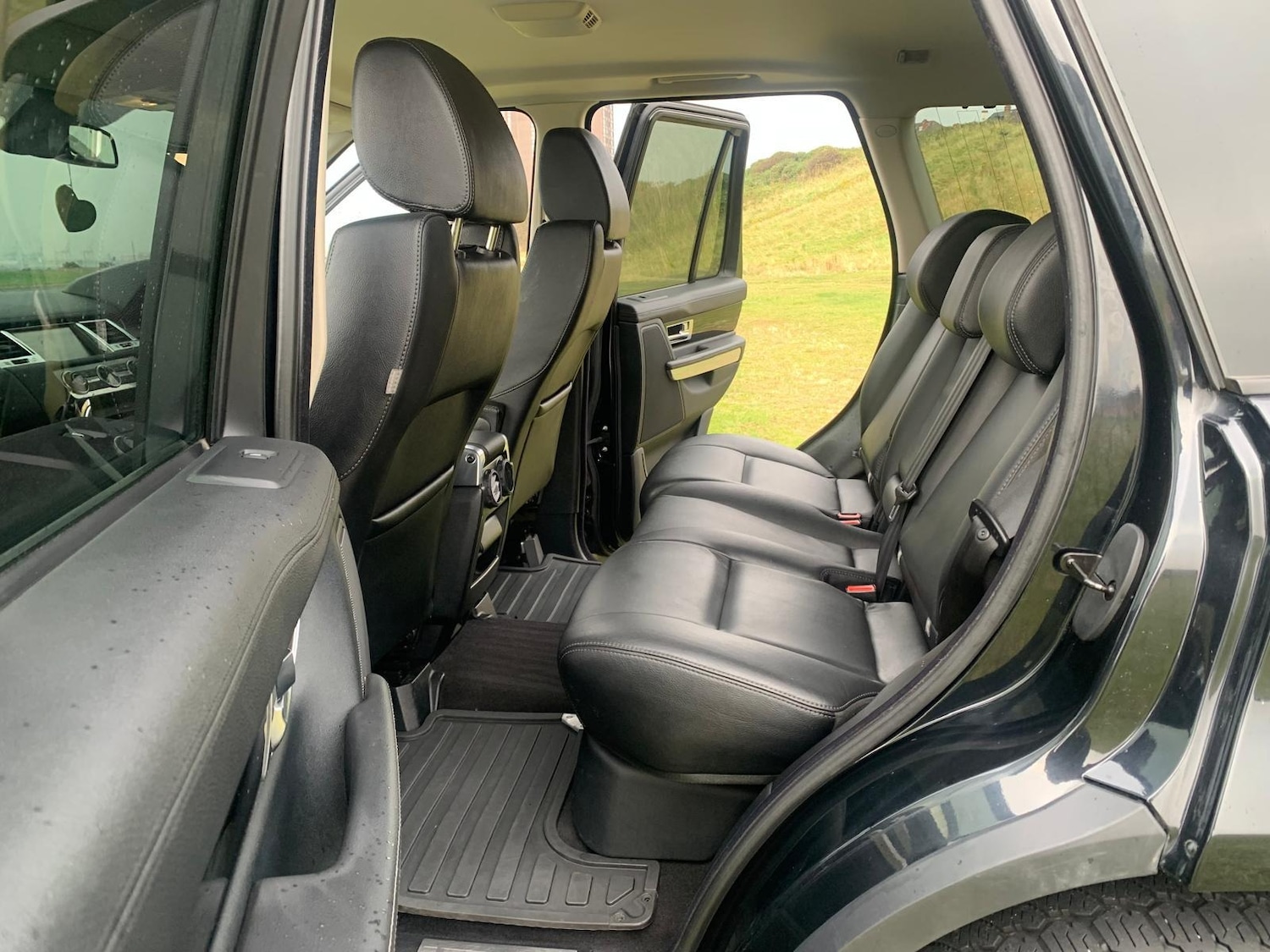 Used Land Rover Range Rover Sport 2011 for sale - 76402523: Photo 30