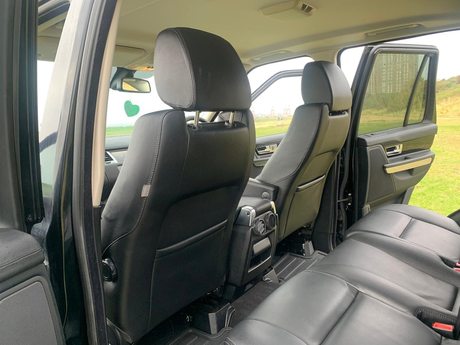 Used Land Rover Range Rover Sport 2011 for sale - 76402523: Photo 37