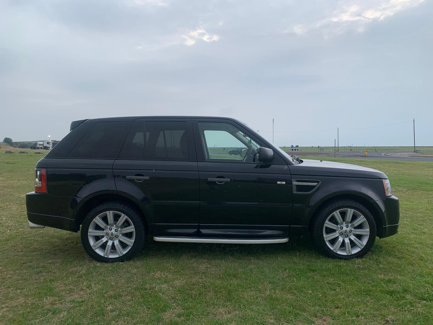 Used Land Rover Range Rover Sport 2011 for sale - 76402523: Photo 5