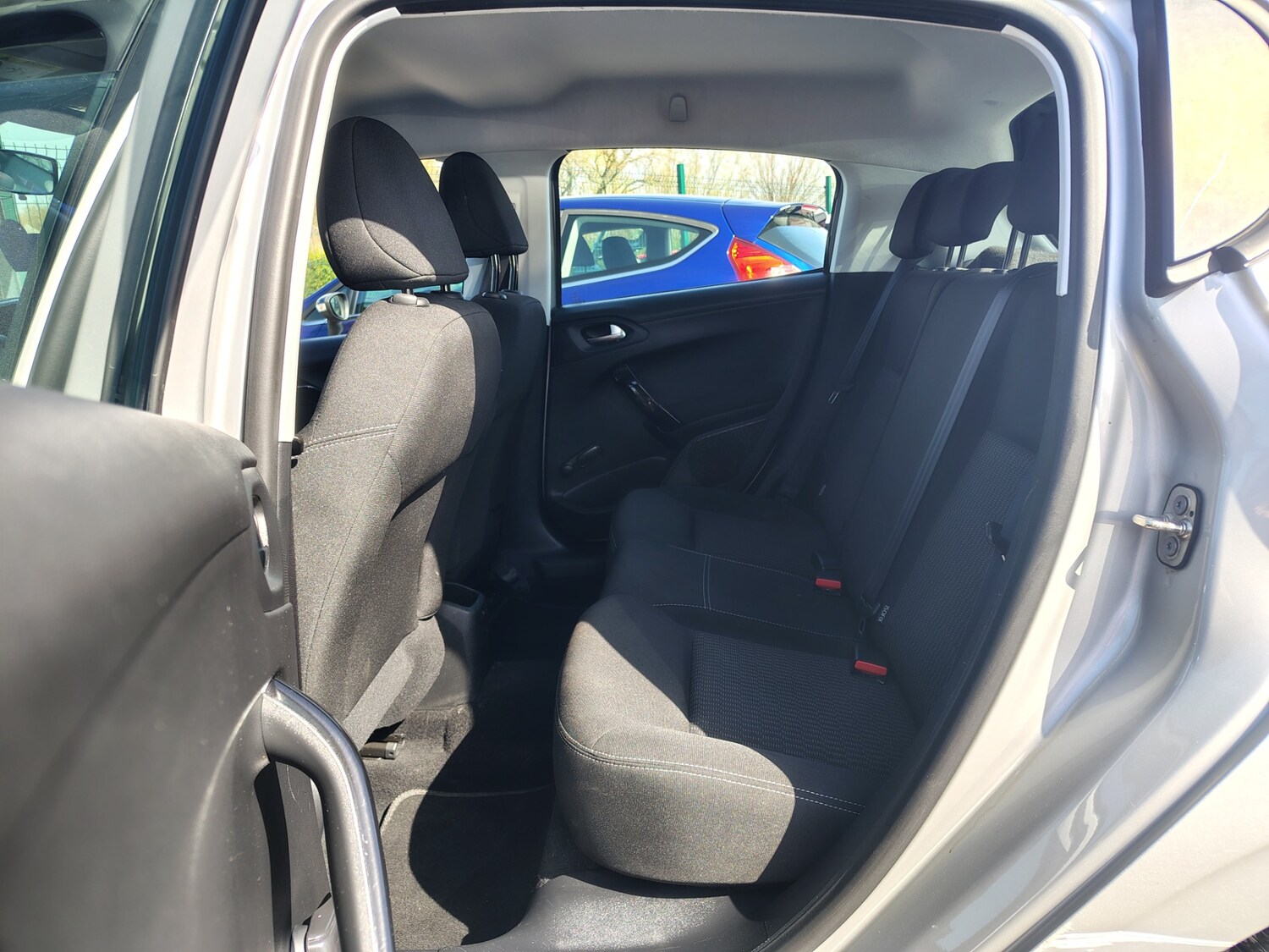 Used Peugeot 208 2016 for sale - 78162632: Photo 17