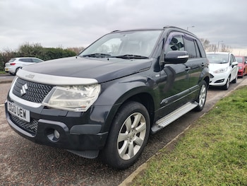 Used Suzuki Grand Vitara 2010 for sale - 76403100: Photo