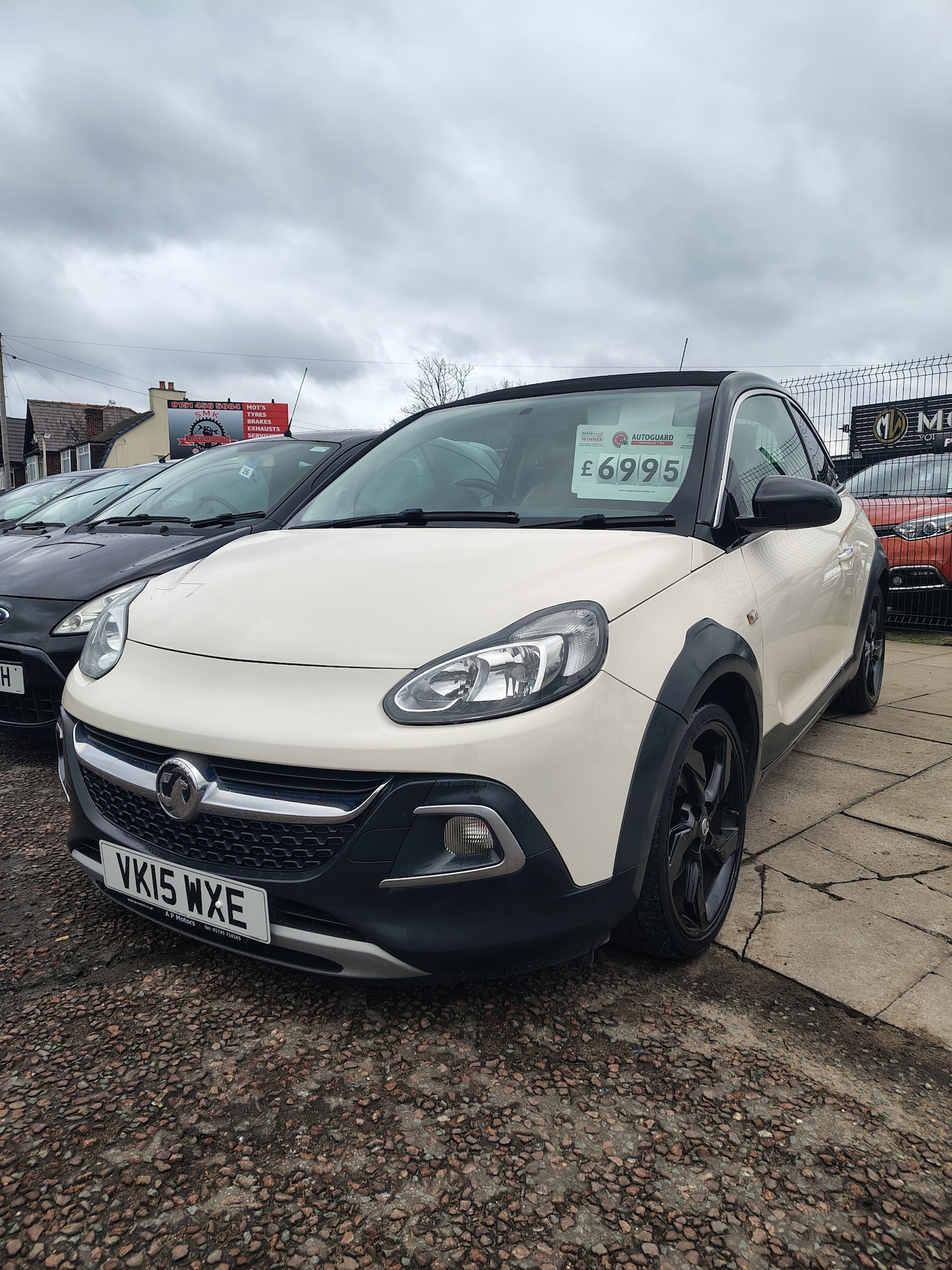 Used Vauxhall ADAM 2015 for sale - 77298572: Photo 1