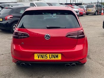 Used Volkswagen Golf 2015 for sale - 77058515: Photo