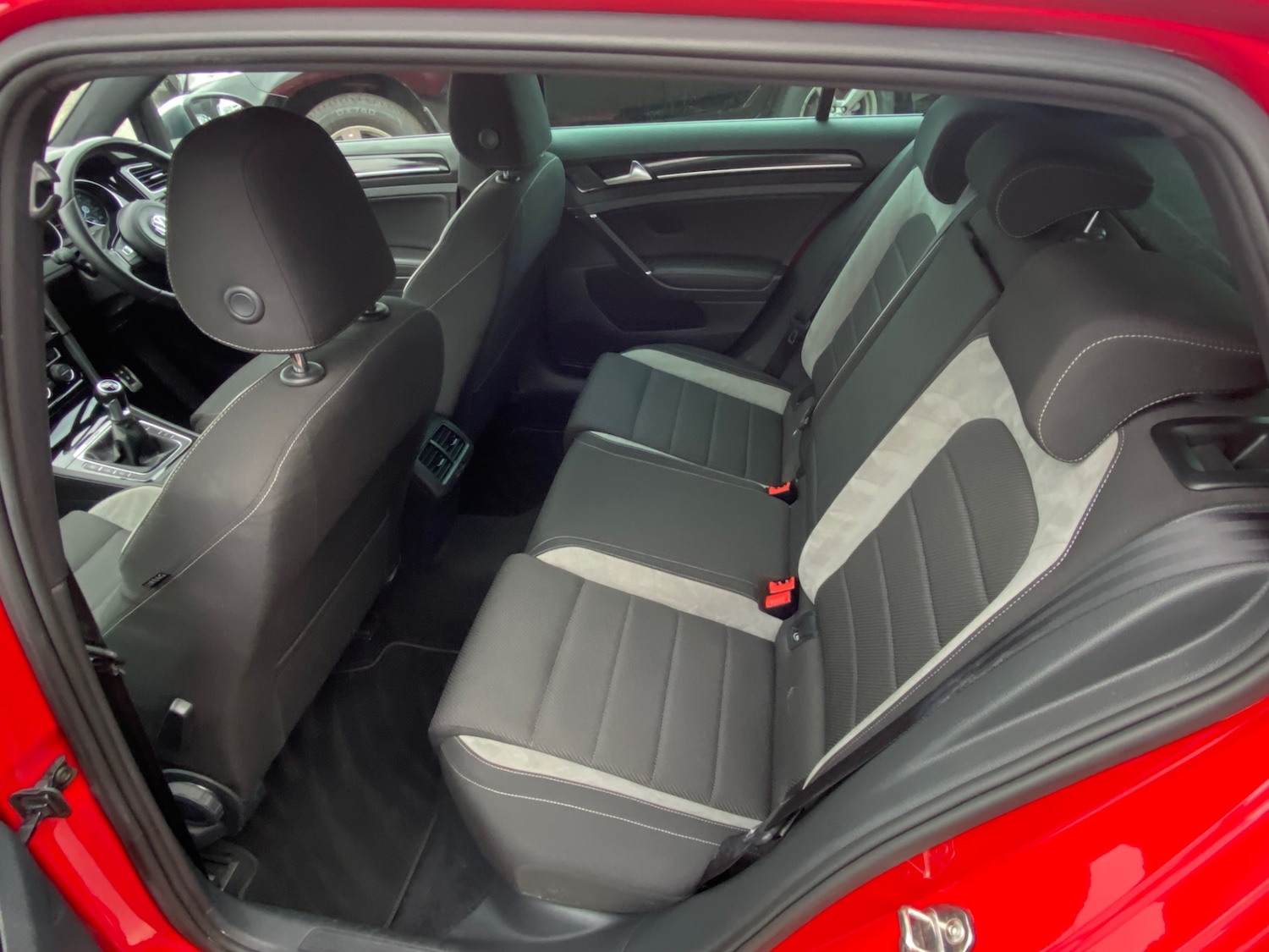 Used Volkswagen Golf 2015 for sale - 77058515: Photo 7