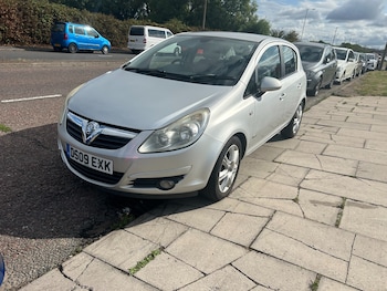 Used Vauxhall Corsa 2009 for sale - 79569007: Photo