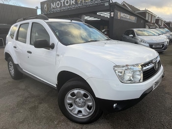 Used Dacia Duster 2014 for sale - 76402496: Photo
