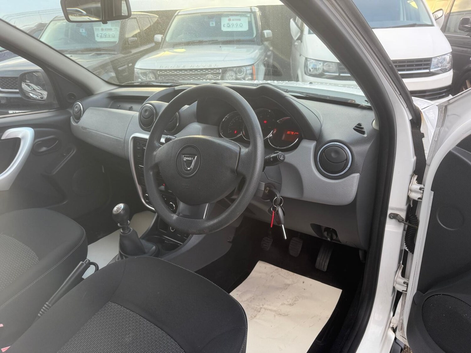 Used Dacia Duster 2014 for sale - 76402496: Photo 8