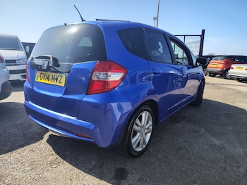Used Honda Jazz 2014 for sale - 77622216: Photo