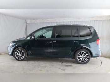 Used Volkswagen Touran 2014 for sale - 78701088: Photo