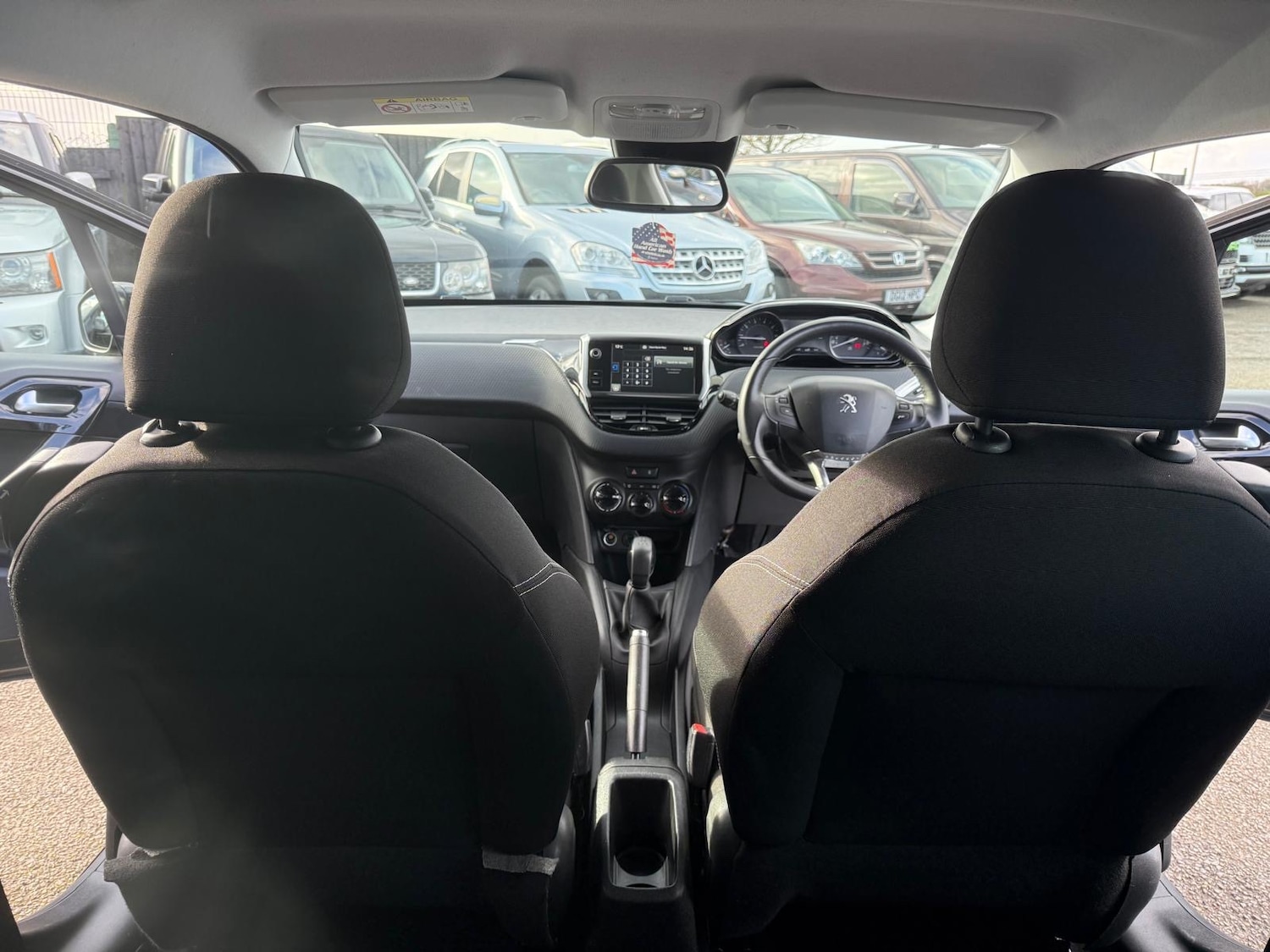 Used Peugeot 208 2015 for sale - 76403094: Photo 14