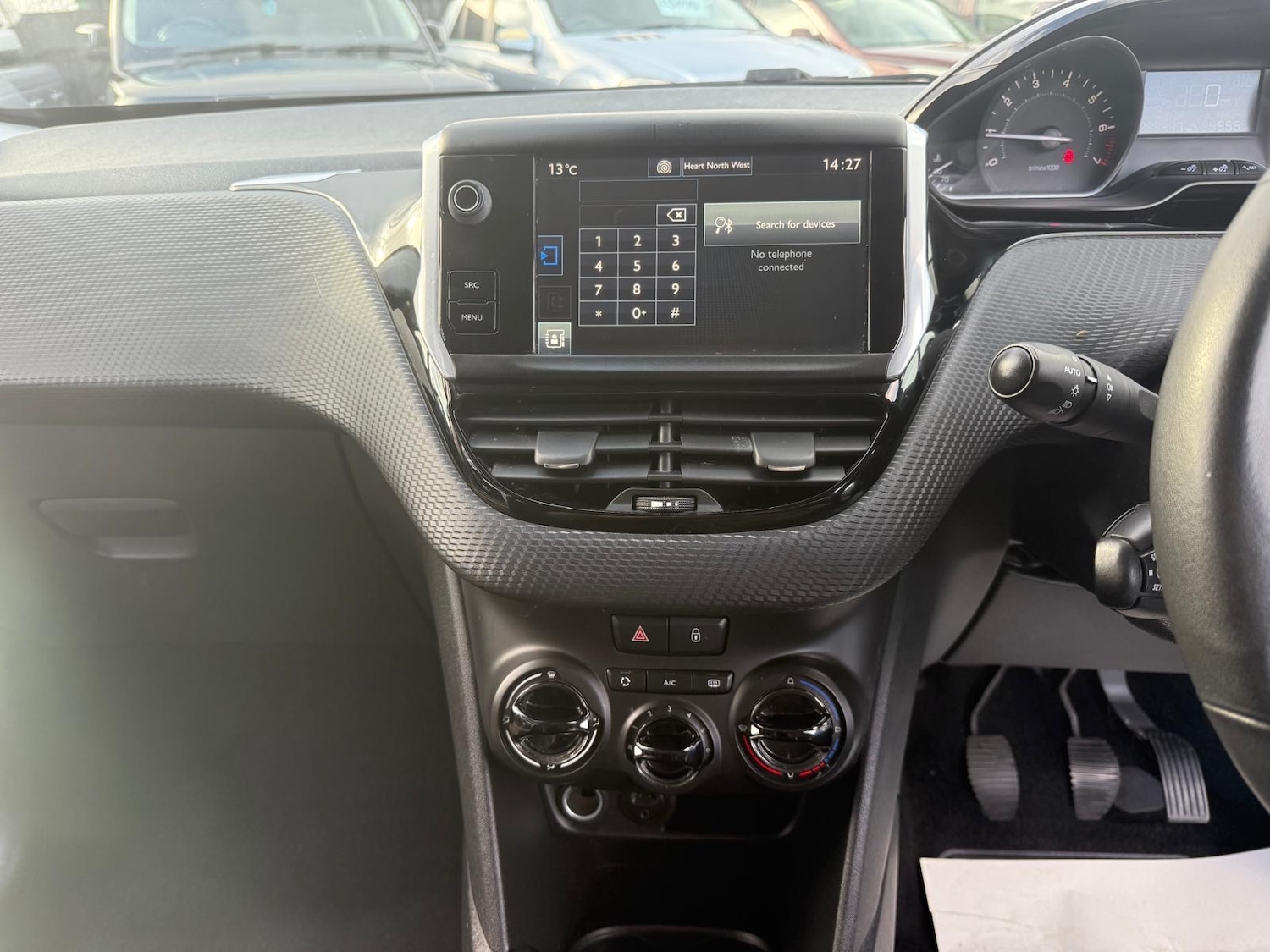 Used Peugeot 208 2015 for sale - 76403094: Photo 25