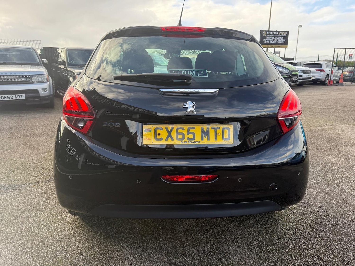 Used Peugeot 208 2015 for sale - 76403094: Photo 6