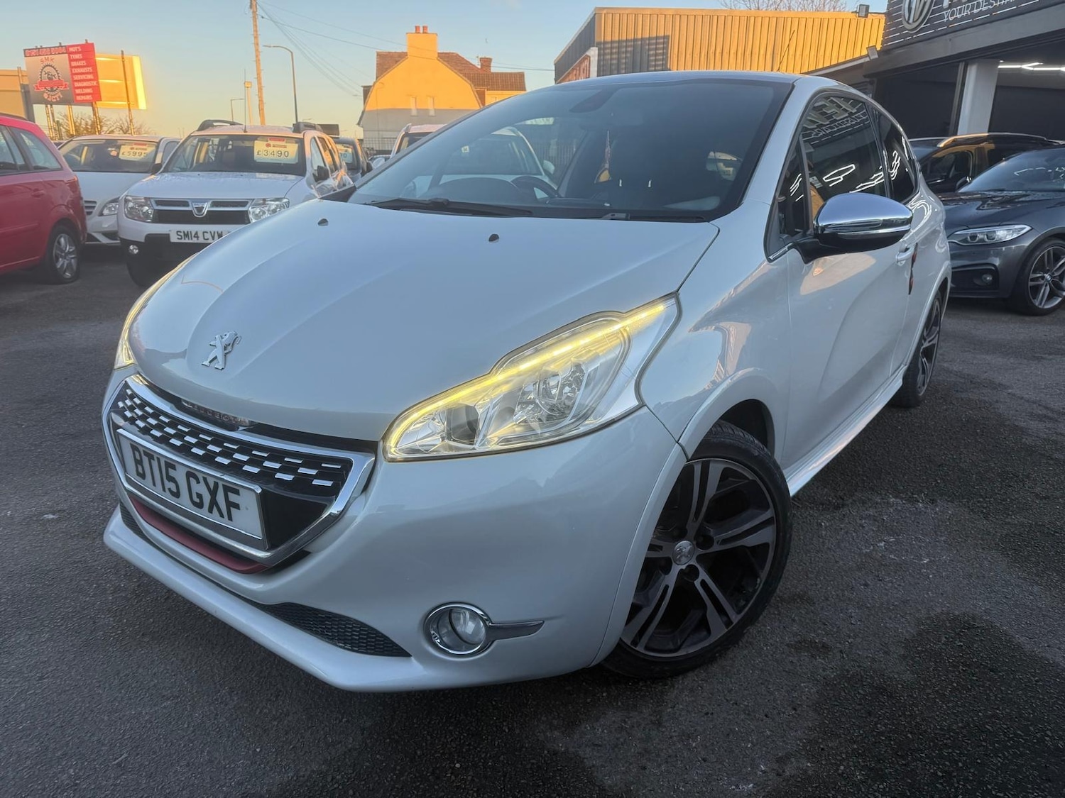 Used Peugeot 208 2015 for sale - 77105811: Photo 3