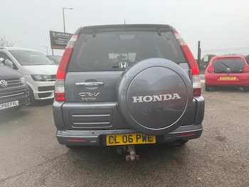 Used Honda CR-V 2006 for sale - 77640643: Photo